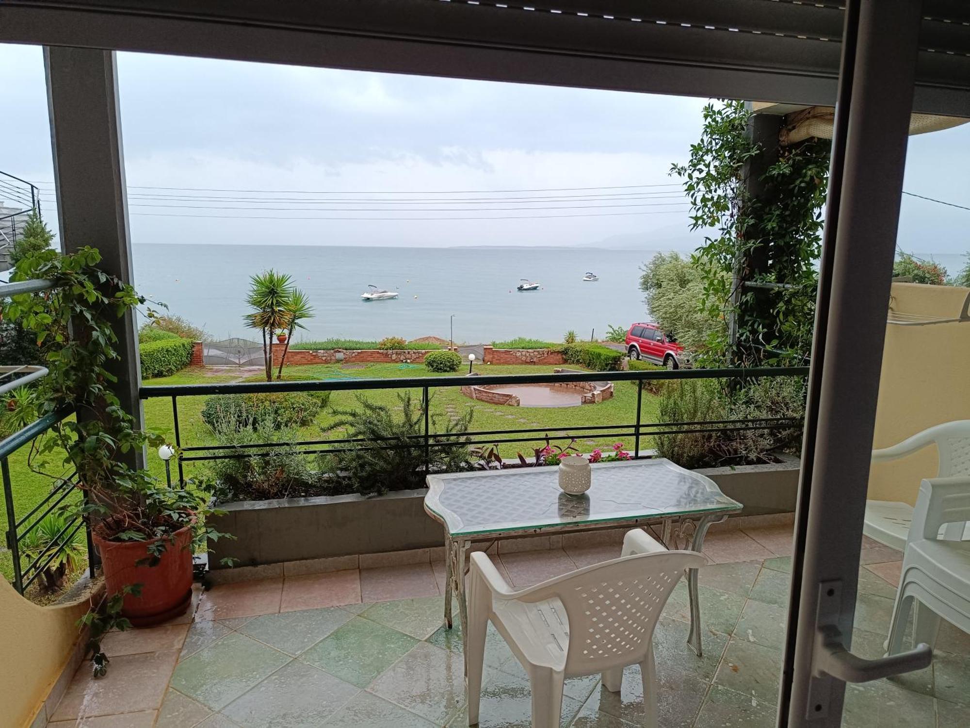 Mare E Monti1 Apartman Kaména Vúrla Kültér fotó