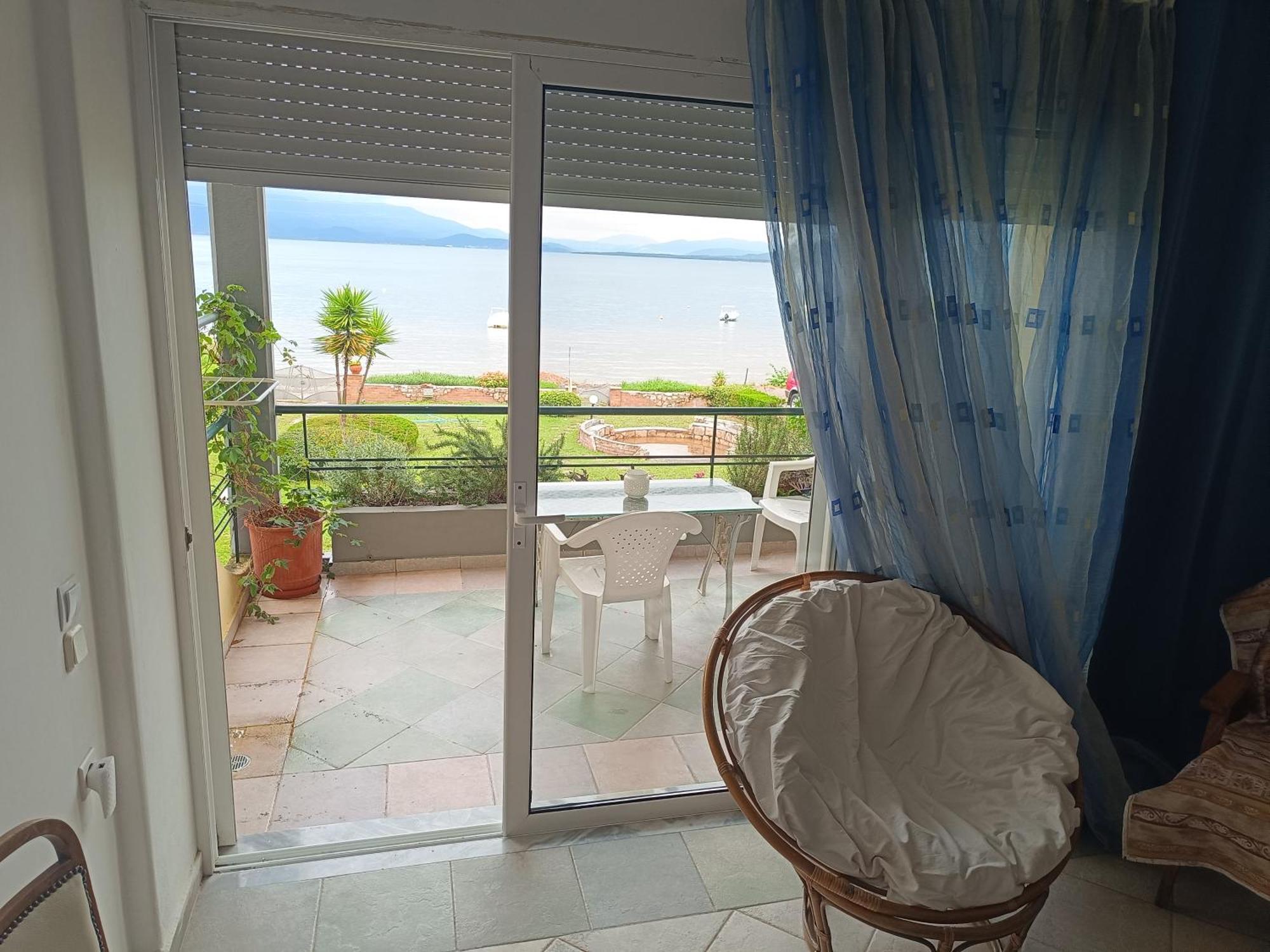 Mare E Monti1 Apartman Kaména Vúrla Kültér fotó