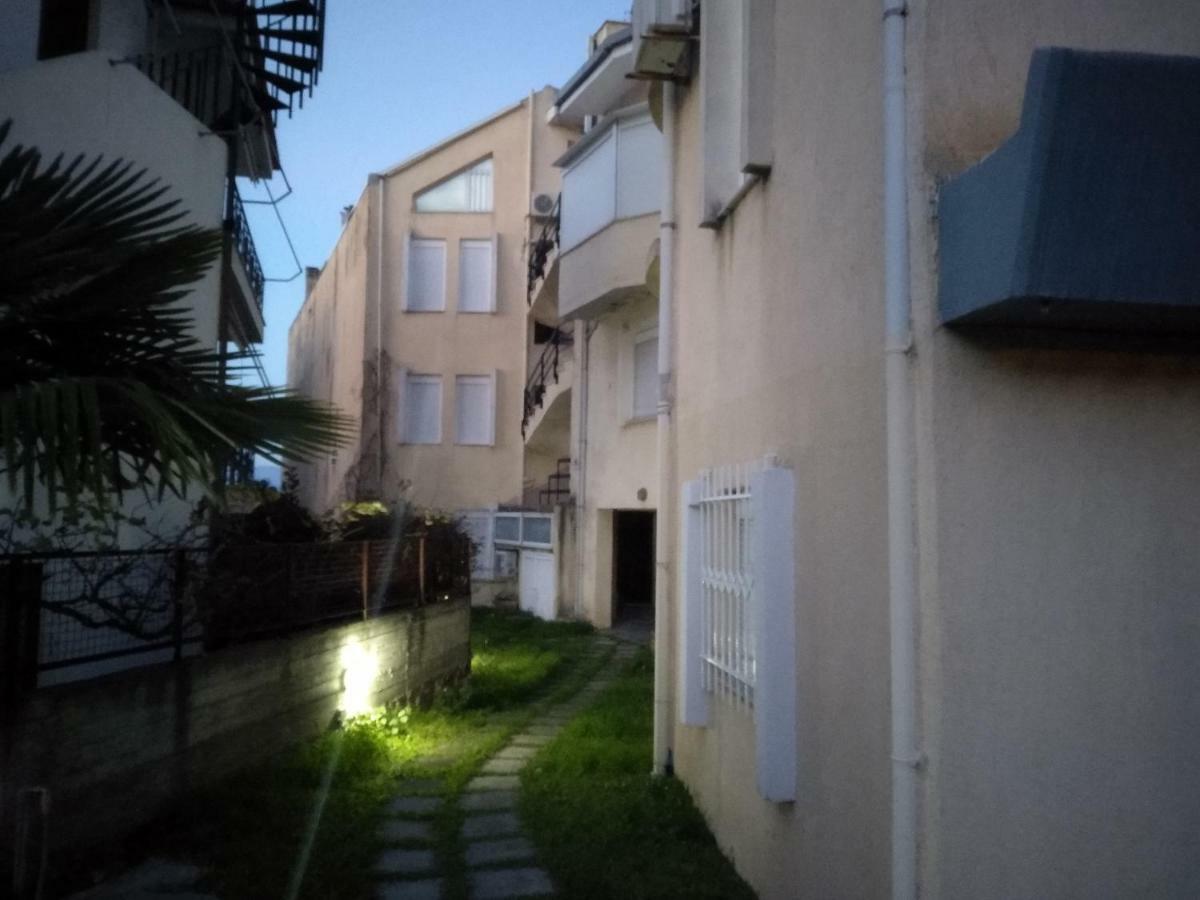 Mare E Monti1 Apartman Kaména Vúrla Kültér fotó